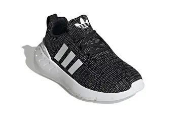 (BP) adidas originals Swift Run 22 Running Shoes Black - 3