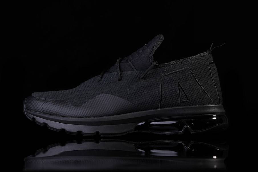 Фото № 2 с приближением к товару «‎Nike Air Max Flair 50»