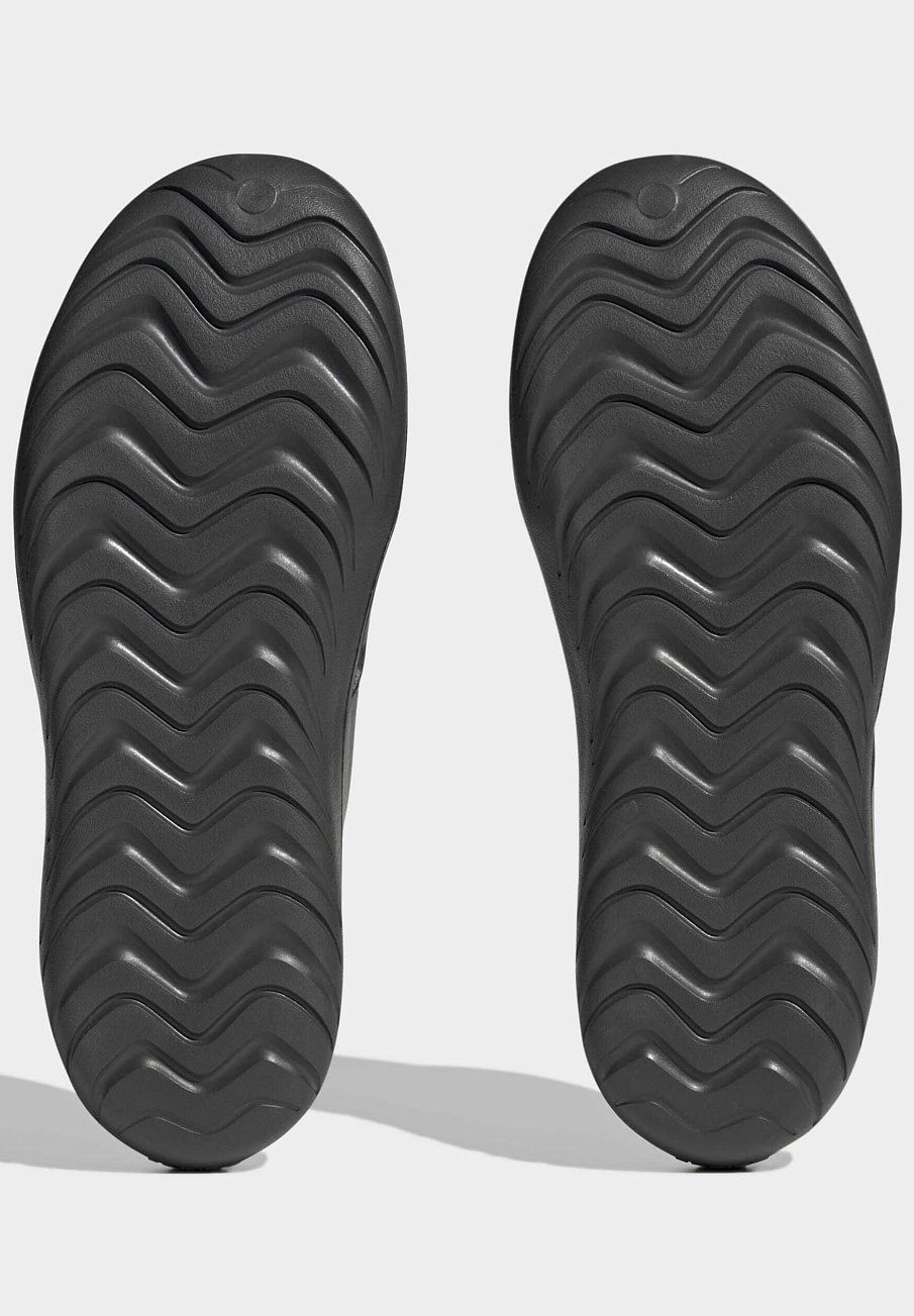 Фото № 4 с приближением к товару «‎Adidas Adicane»
