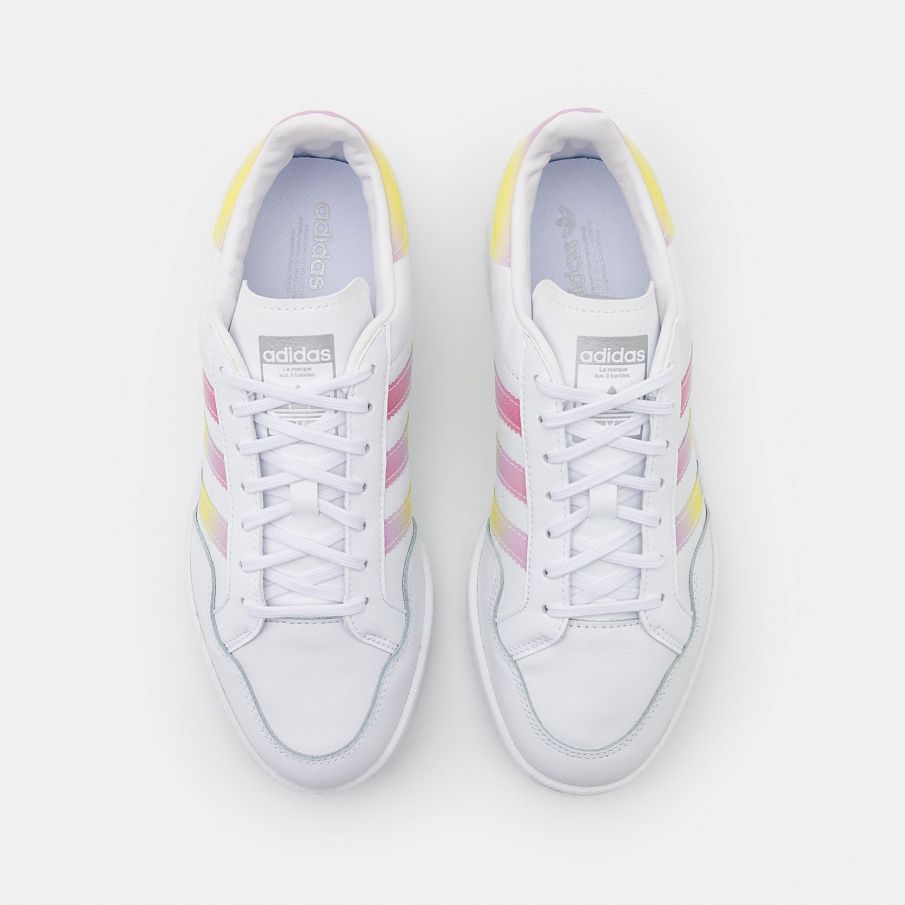 Фото № 5 с приближением к товару «‎Adidas Team Court »