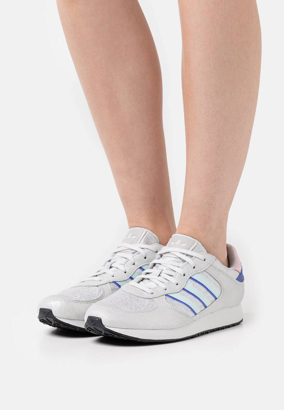 Фото № 2 с приближением к товару «‎Adidas Special »