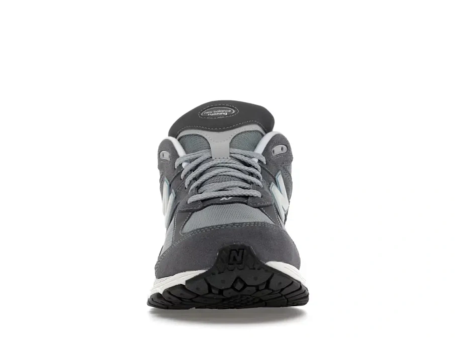 Фото № 2 с приближением к товару «‎New Balance 2002R»