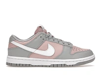 Фото № 1 с приближением к товару «‎Nike Dunk Low Pink Oxford »
