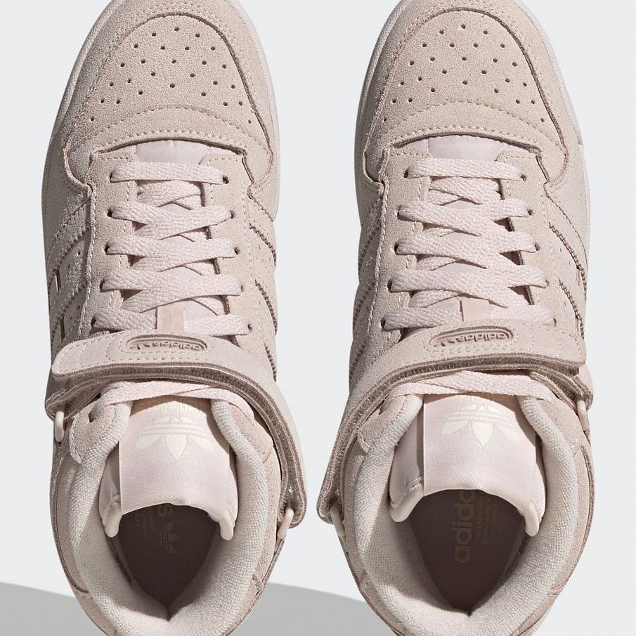 Фото № 3 с приближением к товару «‎Adidas Forum »