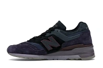 Фото № 3 с приближением к товару «‎New Balance 997»