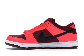 Nike SB Dunk Low Laser Crimson - 3