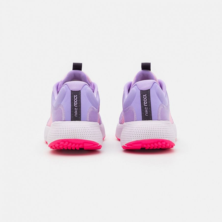 Фото № 3 с приближением к товару «‎Nike React Escape»