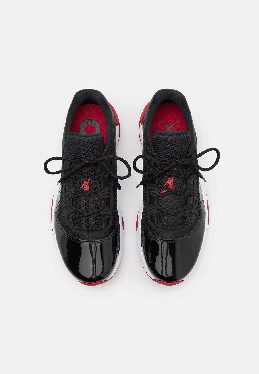 Фото № 4 с приближением к товару «‎AIR JORDAN 11 CMFT LOW V2»
