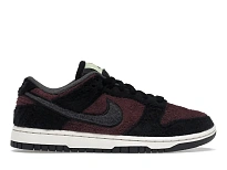 Фото № 1 с приближением к товару «‎Nike Dunk Low SE Fleece Pack Burgundy Crush »