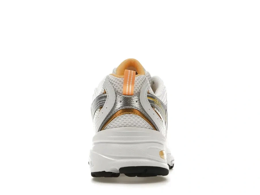 Фото № 4 с приближением к товару «‎New Balance 530»