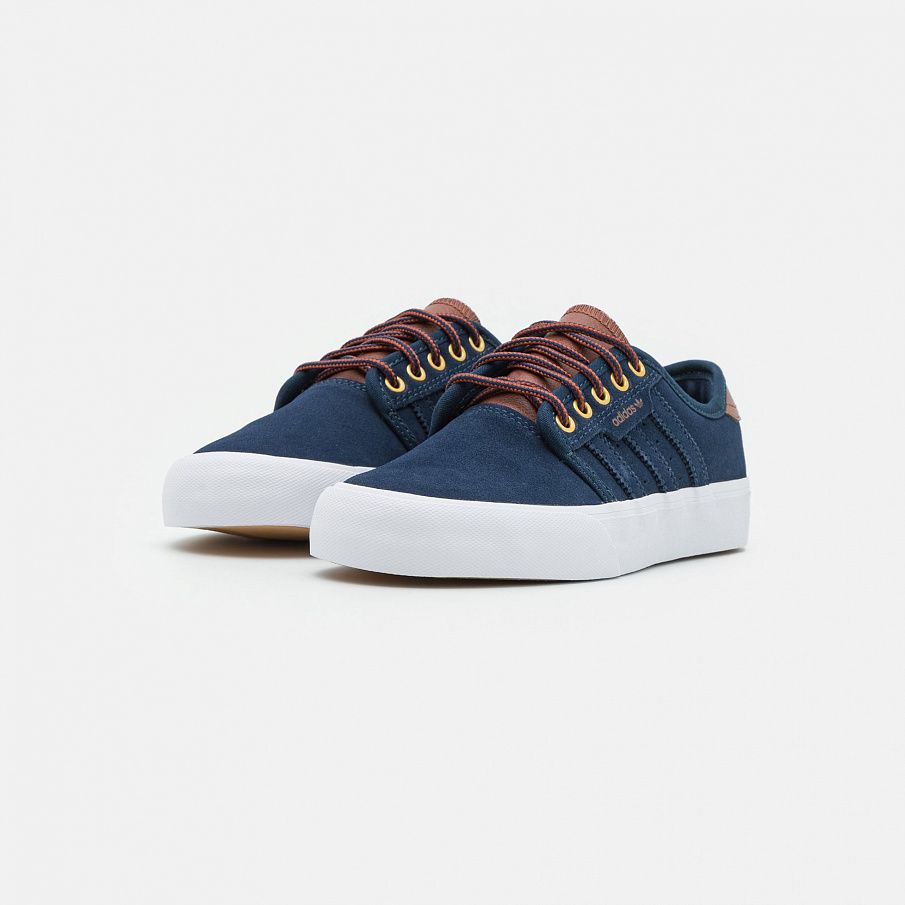 Фото № 2 с приближением к товару «‎Adidas Seeley »