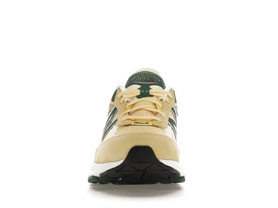 Фото № 2 с приближением к товару «‎New Balance 990v6»
