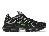 Фото № 1 с приближением к товару «‎Nike Air Max Plus Black Silver Green Strike»