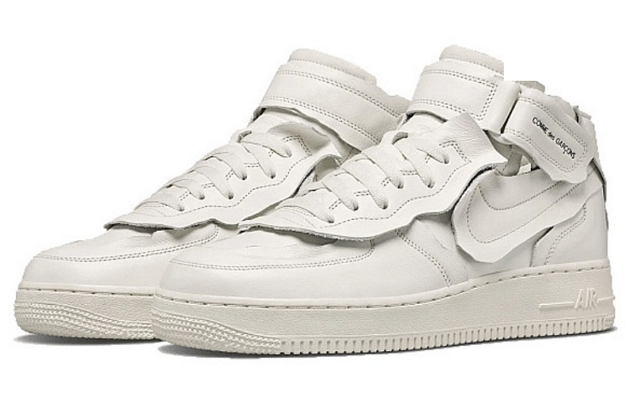 Фото № 3 с приближением к товару «‎CDG x Nike Air Force 1 Mid White»