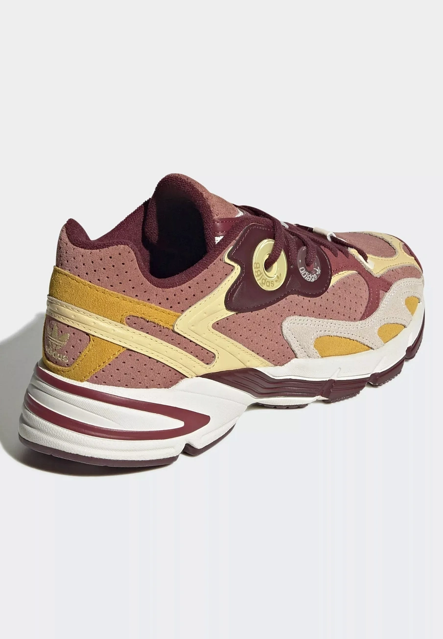 Фото № 2 с приближением к товару «‎Кроссовки Adidas SPAD111A2B6-G11-N»