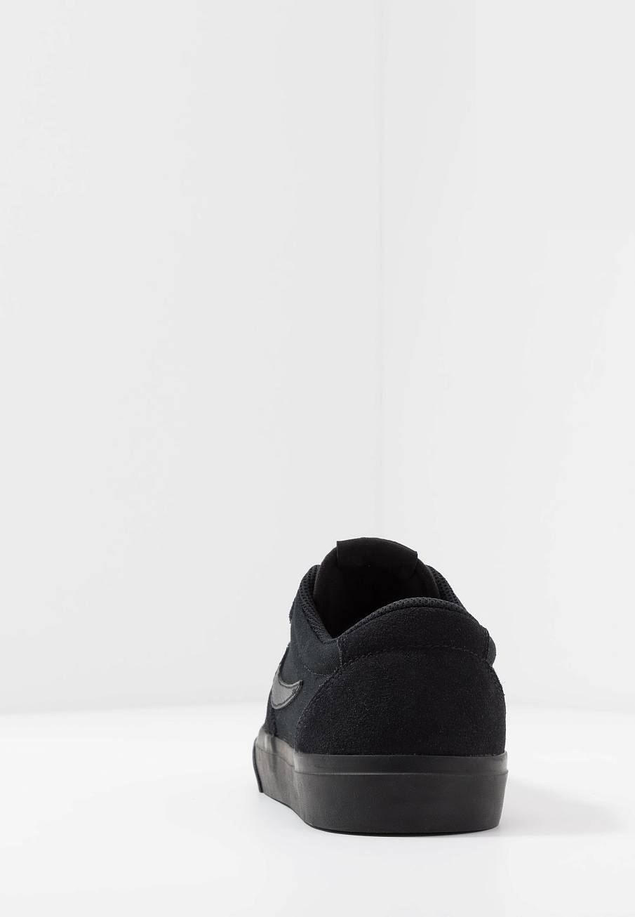 Фото № 4 с приближением к товару «‎Nike Chron »