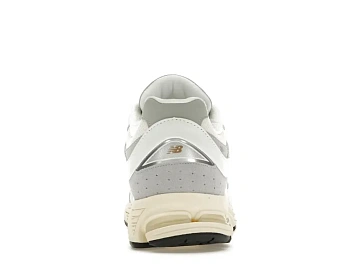 New Balance 2002R - 4