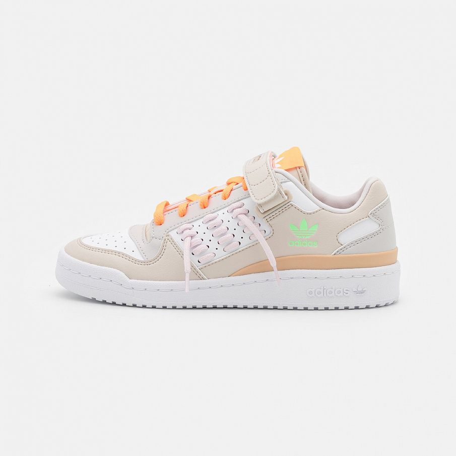 Фото № 1 с приближением к товару «‎Adidas Forum »