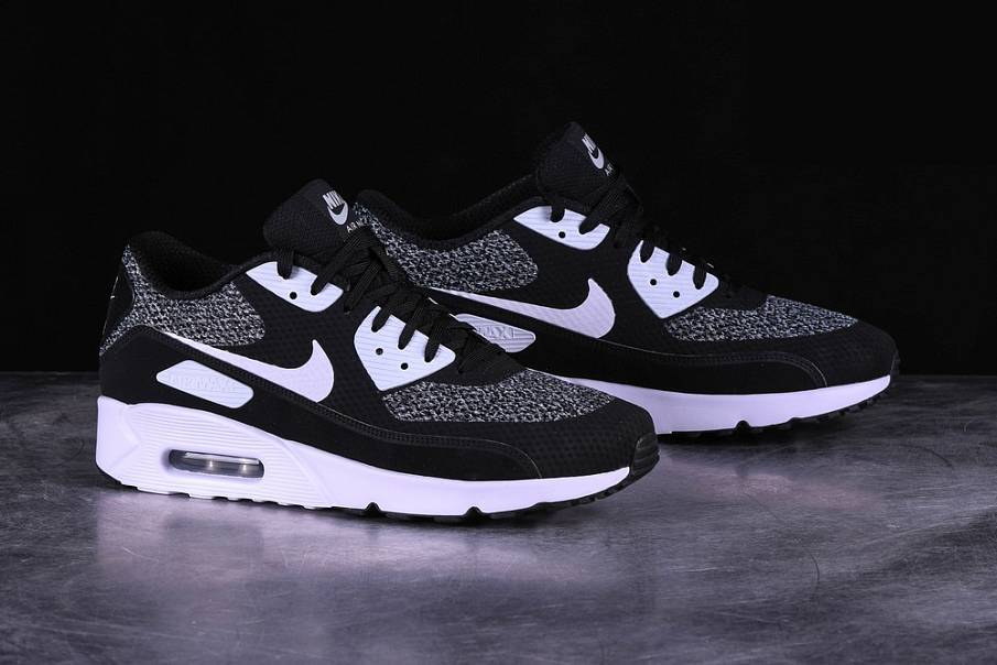 Фото № 2 с приближением к товару «‎Nike Air Max 90 Ultra 2.0 Essential»