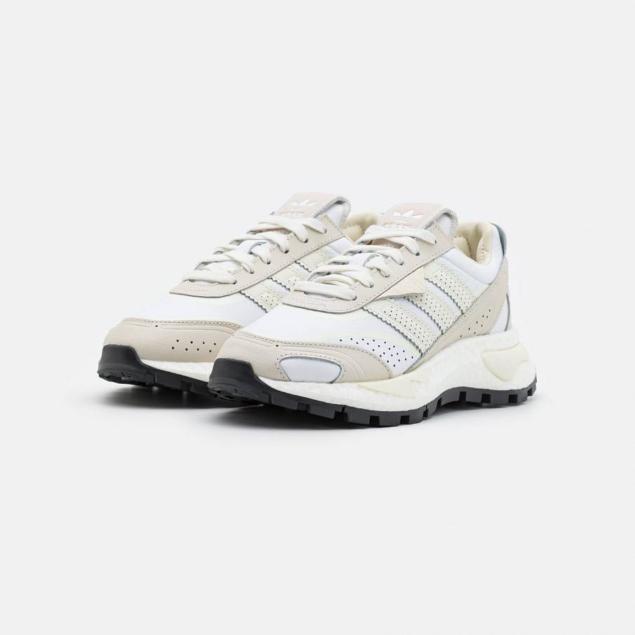 Фото № 2 с приближением к товару «‎Adidas Retropy P9 »