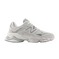 Фото № 1 с приближением к товару «‎New Balance 9060 Raincloud Dark Silver Metallic»