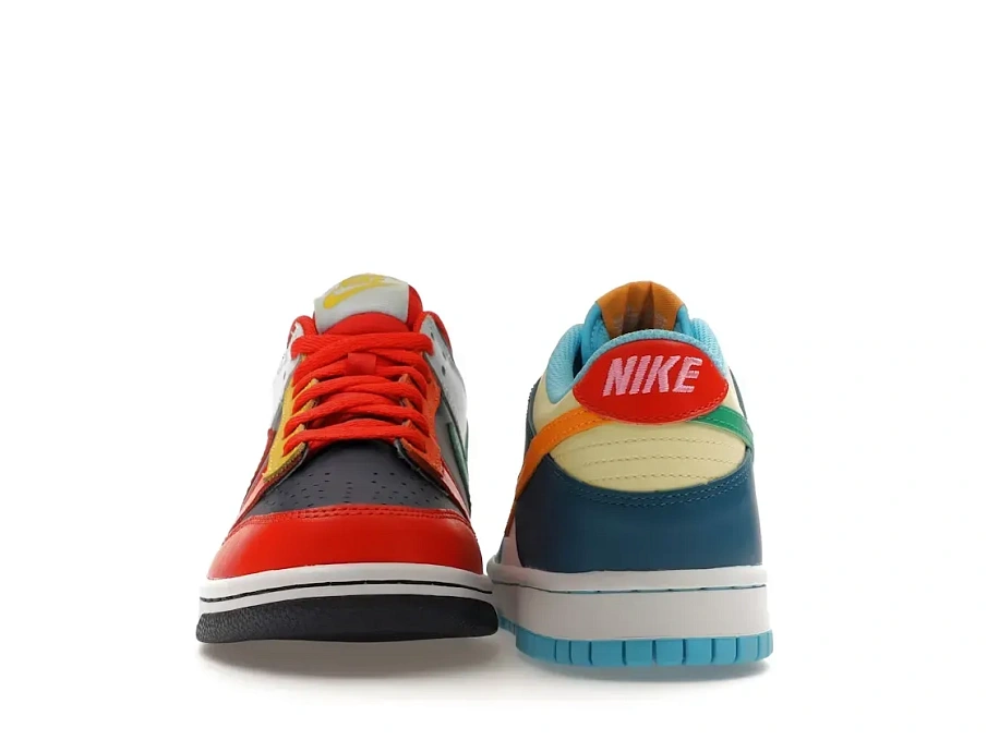 Фото № 2 с приближением к товару «‎Nike Dunk Low»