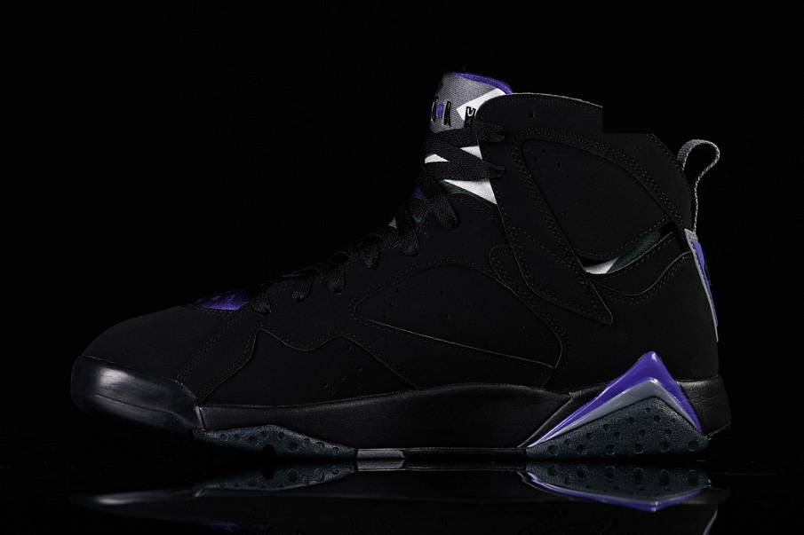 Фото № 2 с приближением к товару «‎Nike Air Jordan 7 Retro Bucks Ray Allen PE »