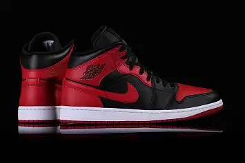 Nike Air Jordan 1 Vintage basketball shoes Bred - 2