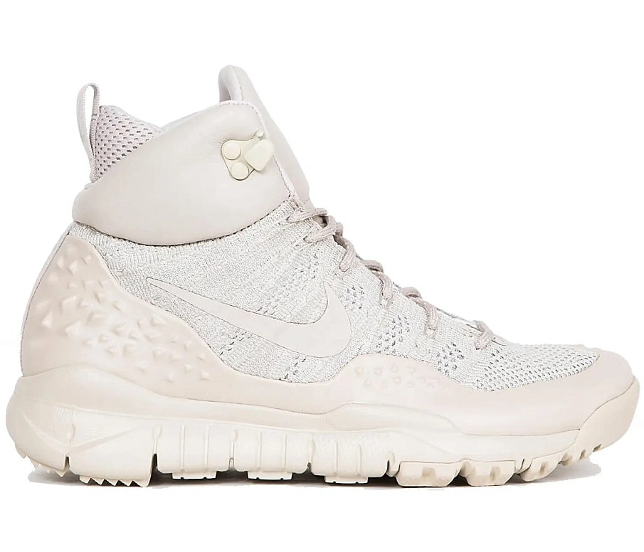 Фото № 1 с приближением к товару «‎Nike Lupinek Flyknit String Light Bone »