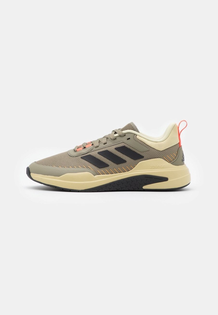 Фото № 1 с приближением к товару «‎Adidas Trainer »