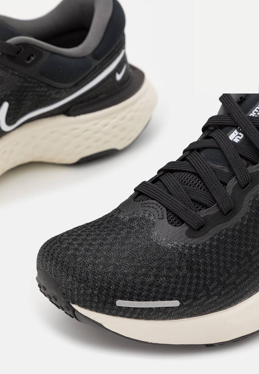 Фото № 5 с приближением к товару «‎Nike Zoomx Invincible Run Fk»