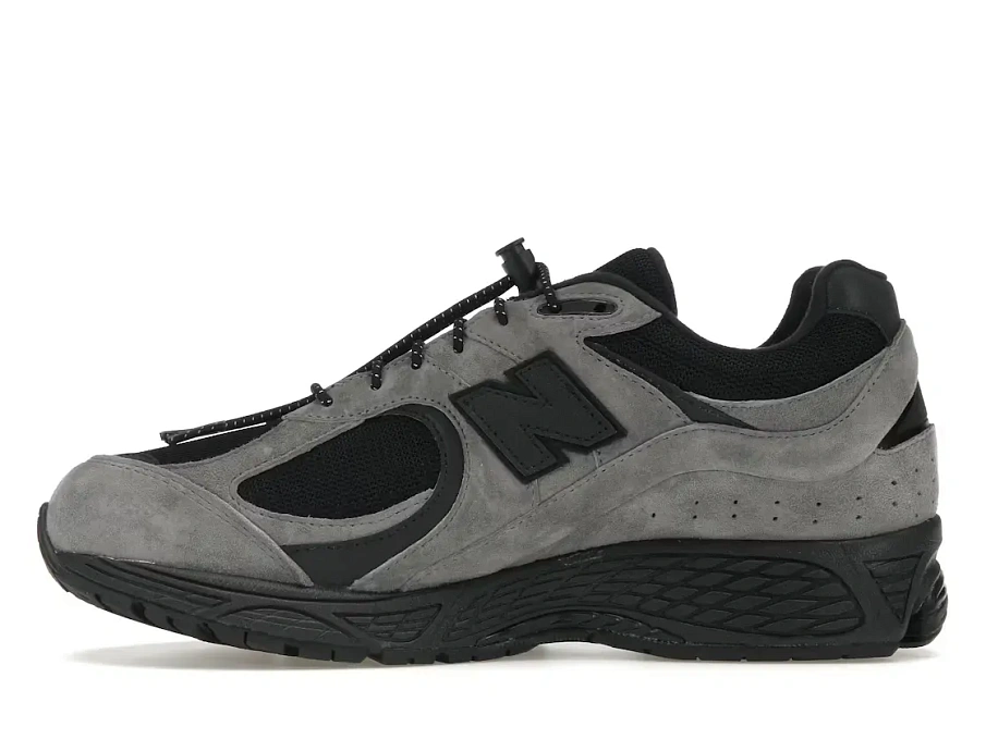 Фото № 3 с приближением к товару «‎New Balance 2002R»