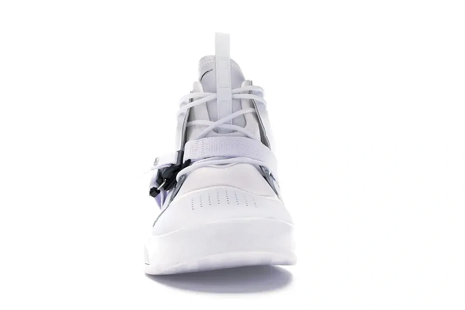 Фото № 2 с приближением к товару «‎Nike Air Force 270 White Metallic Silver»