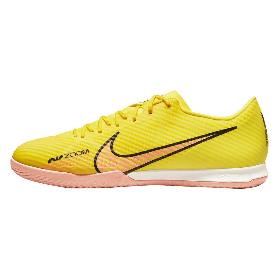 Фото № 1 с приближением к товару «‎Nike Mercurial Zoom Vapor 15 Academy IC »