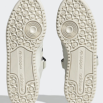 Фото № 3 с приближением к товару «‎Adidas Forum »