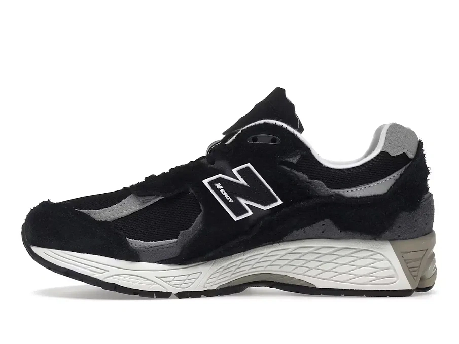 Фото № 3 с приближением к товару «‎New Balance 2002R»