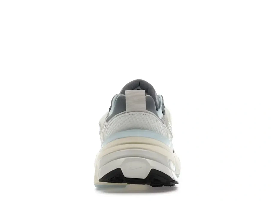 Фото № 4 с приближением к товару «‎Nike V2K Run»