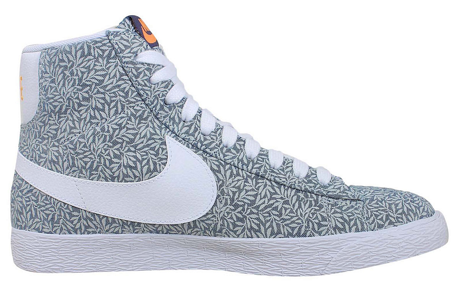 Фото № 2 с приближением к товару «‎Nike Wmns Blazer Mid Vintage Liberty Blue Recall WhiteBlue»