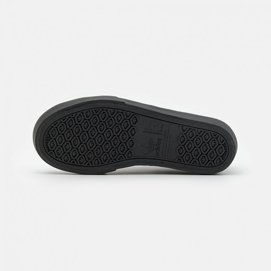 Фото № 5 с приближением к товару «‎Adidas Delpala »