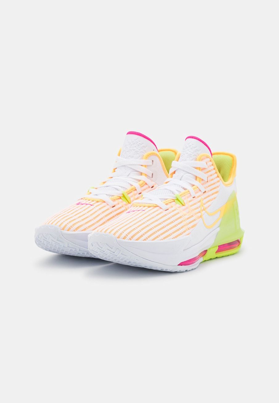 Фото № 2 с приближением к товару «‎Nike Lebron Witness VI»