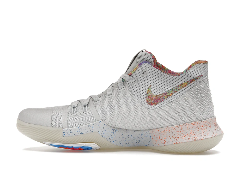 Фото № 5 с приближением к товару «‎Nike Kyrie 3 EYBL»