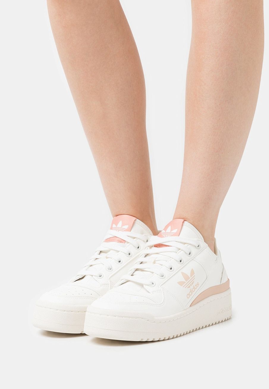 Фото № 1 с приближением к товару «‎Adidas Forum Bold »