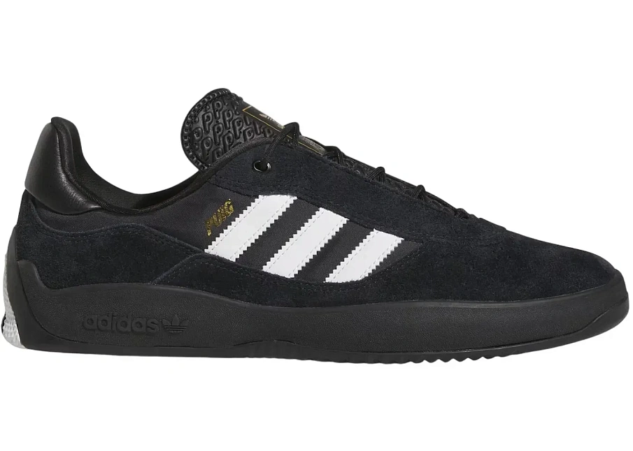 Фото № 1 с приближением к товару «‎adidas Puig»