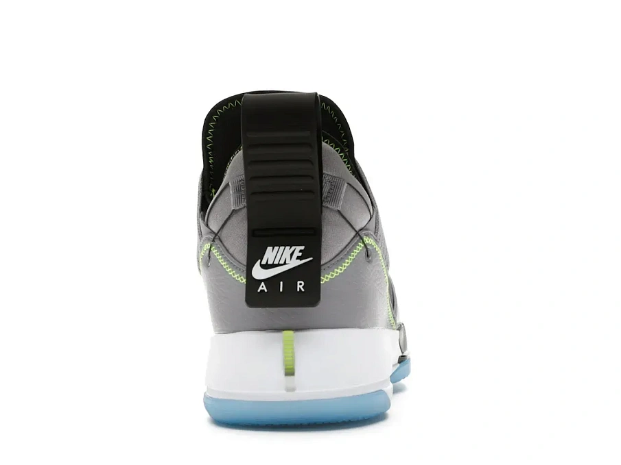Фото № 4 с приближением к товару «‎Jordan XXXIII SE Cement Grey»