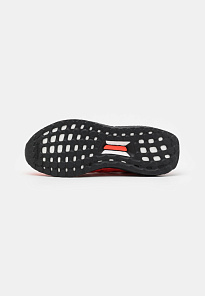Фото № 5 с приближением к товару «‎Adidas Ultraboost 5.0 Dna Boost Primeknit »