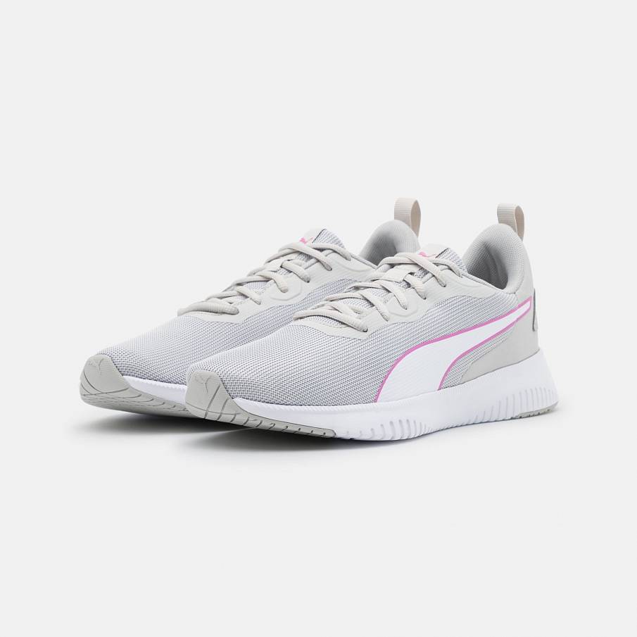 Фото № 1 с приближением к товару «‎Puma Flyer Flex»