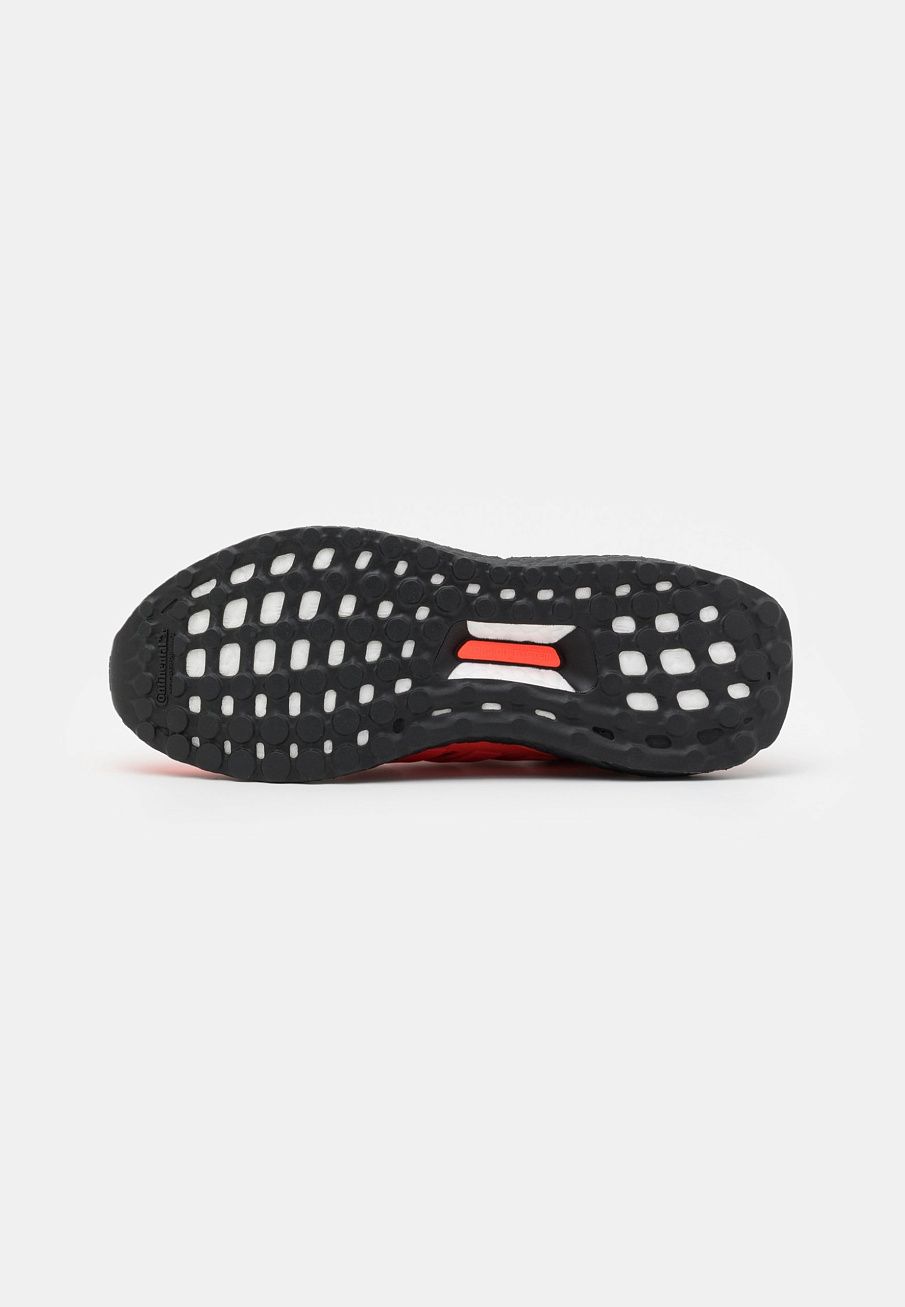 Фото № 5 с приближением к товару «‎Adidas Ultraboost 5.0 Dna Boost Primeknit »