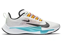 Фото № 1 с приближением к товару «‎Nike Air Zoom Pegasus 37 Premium»