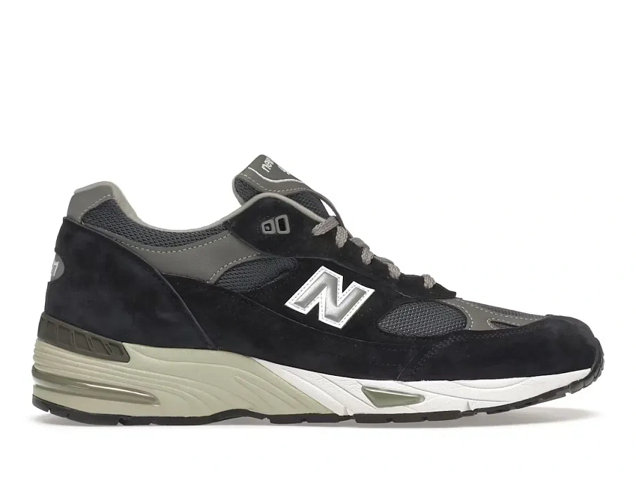 Фото № 1 с приближением к товару «‎New Balance 991»