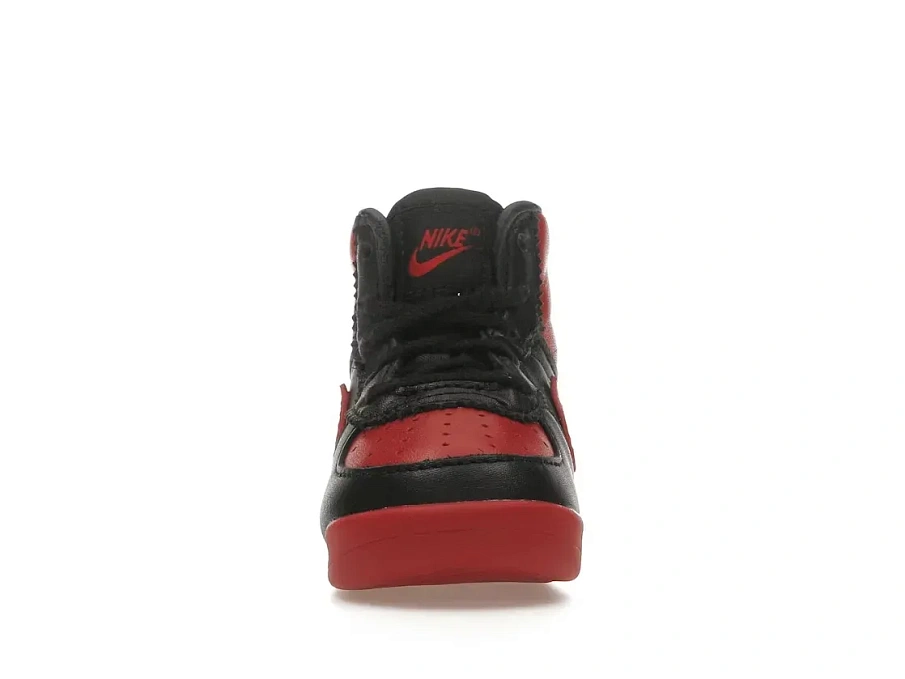 Фото № 2 с приближением к товару «‎Jordan 1 Retro High 85»